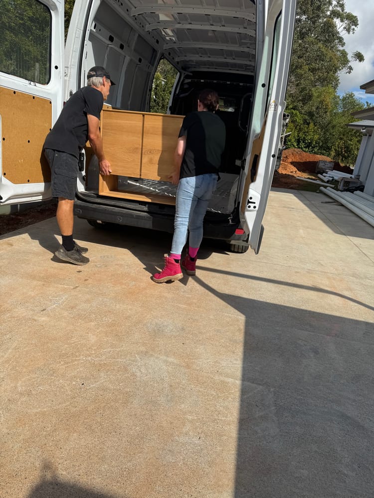 Pickup and delivery in transit